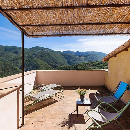 Castello Di Postignano Relais Hotel Sellano Eksteriør billede