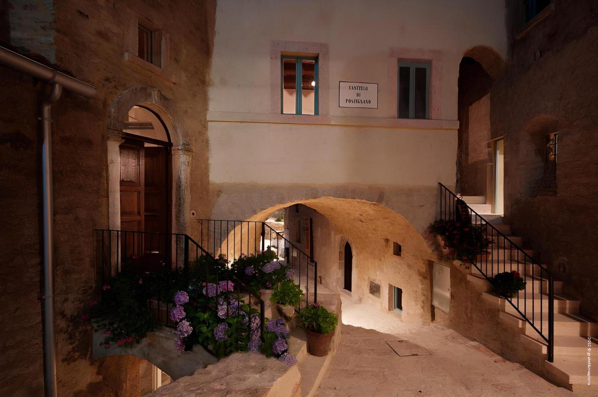 Castello Di Postignano Relais Hotel Sellano Eksteriør billede