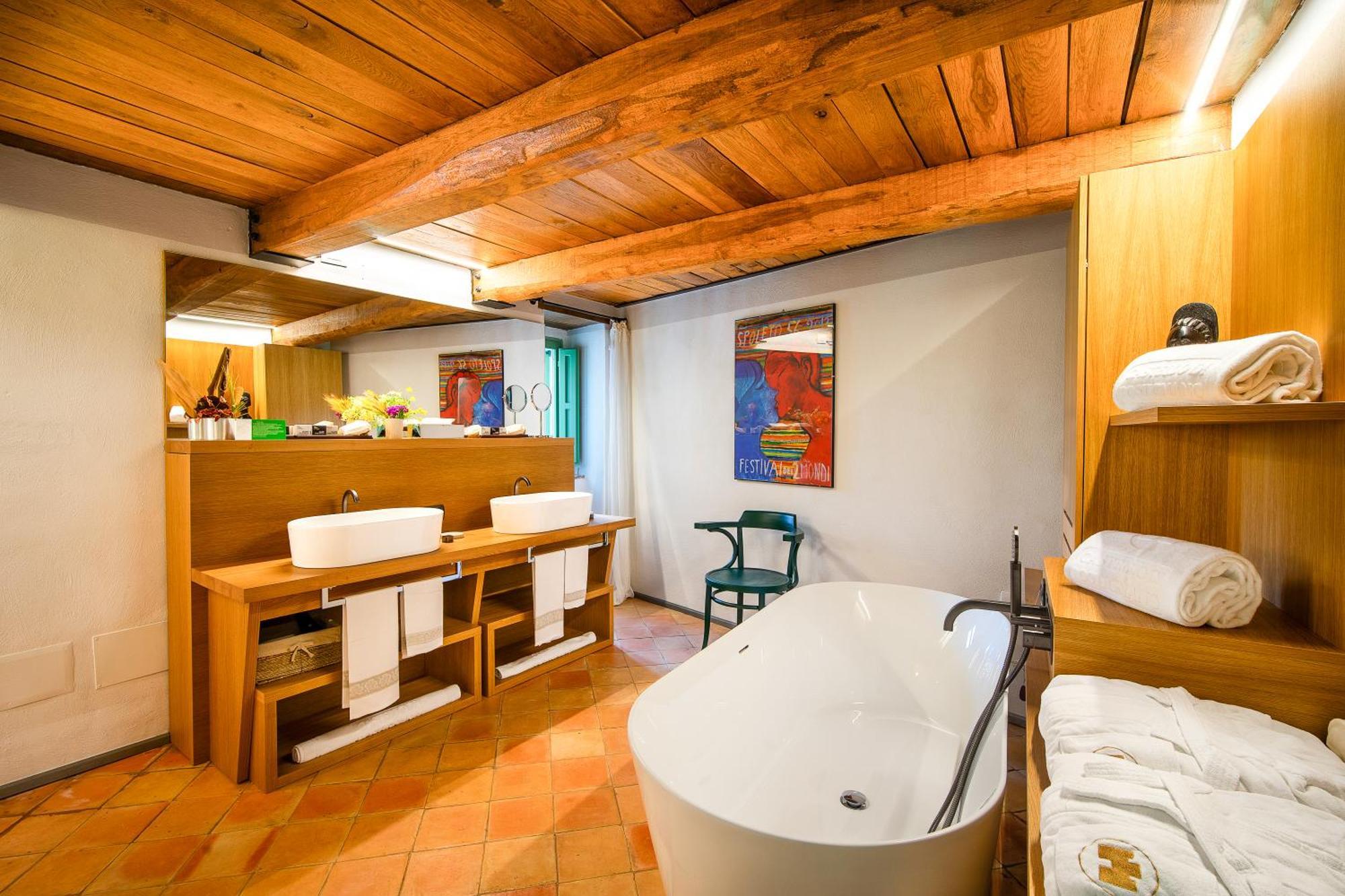 Castello Di Postignano Relais Hotel Sellano Eksteriør billede